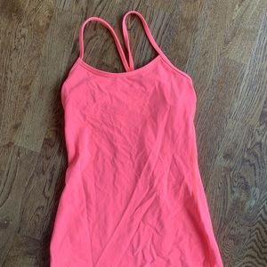 Lululemon pink tank